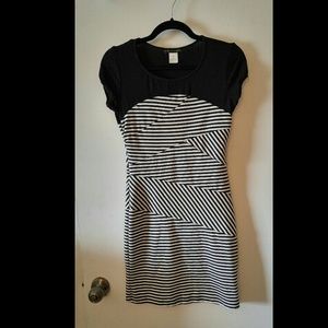 City Triangles bodycon dress